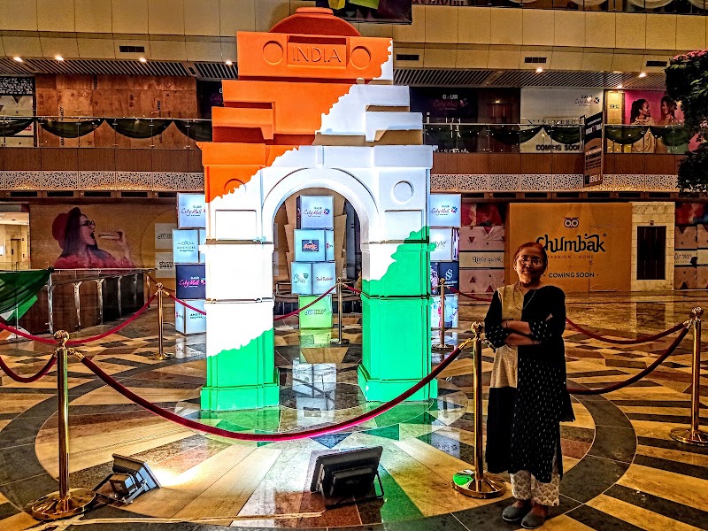 PVR Gaur City Greater Noida - PVR Gaur City Greater Noida 4th floor, GAUR CITY MALL, PLOT NO C-01B, Gaur City 1, GH-01, Sector 4, Greater Noida, Ghaziabad, Uttar Pradesh 201318, India