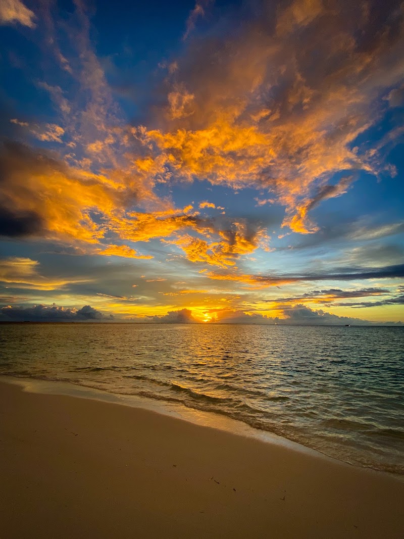 Maayafushi Island Resort - Maayafushi Island Resort, 3VFQ+F2F, Maayaafushi, Maldives