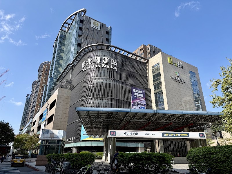 Taipei Bus Station - Taipei Bus Station, 103, Taiwan, Taipei City, Datong District, Section 1, Shimin Blvd, 209號No. 10351