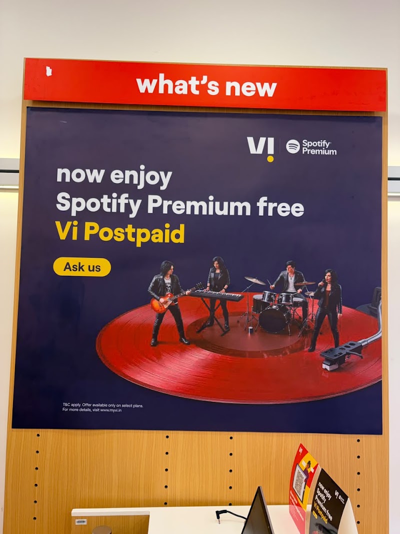 Vi - Vodafone Idea Store - Vi - Vodafone Idea Store, Shop No 1, Sheela Arcade, Link Road, Srikant Verma Marg, opposite Sky Gym, Bilaspur, Telipara, Chhattisgarh 495001, India