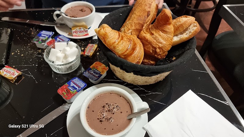 Hôtel de l'Aveyron - Hôtel de l'Aveyron 5 Rue d'Austerlitz, 75012 Paris, France
