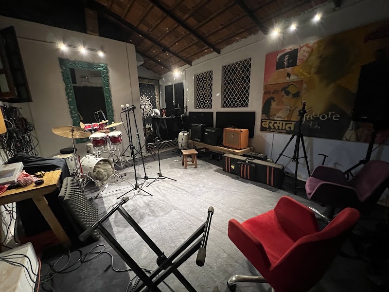 Culture Jam Studios @ Stiff Kittens Inc - Culture Jam Studios @ Stiff Kittens Inc 1695, 1, Gumal Vaddo, Anjuna, Goa 403509, India