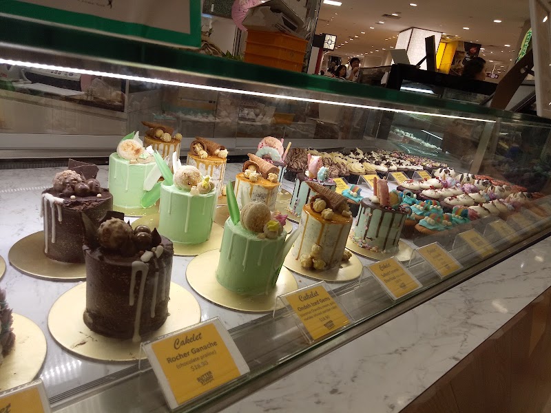 Paragon - Paragon 290 Orchard Rd, Singapore 238859