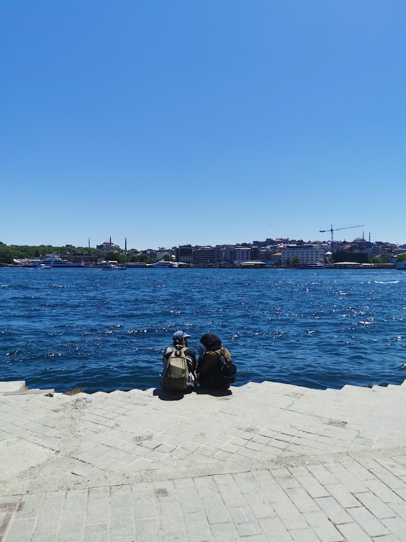 Karaköy - Karaköy, Kemankeş Karamustafa Paşa, Genelev, 34425 Beyoğlu/İstanbul, Türkiye