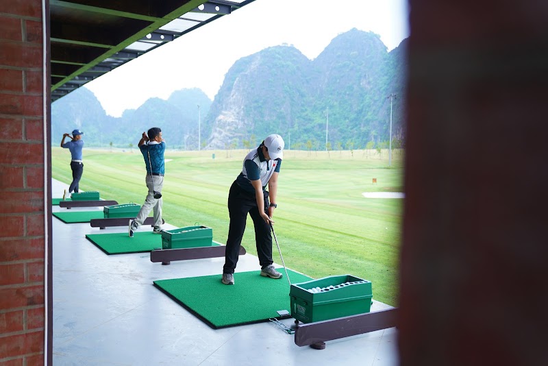 Trang An Sport Center - Trang An Sport Center, Tràng An, Road, Hoa Lư, Ninh Bình, Vietnam