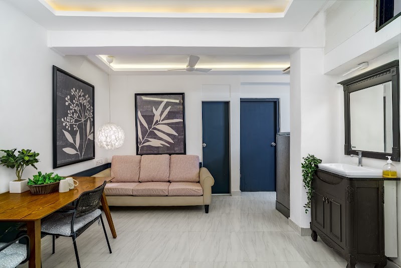 Calisto by House Oona - Calisto by House Oona Bansi Kunj Apartments, 67, Khar, Chuim Village, Danda, Khar West, Mumbai, Maharashtra 400052, India