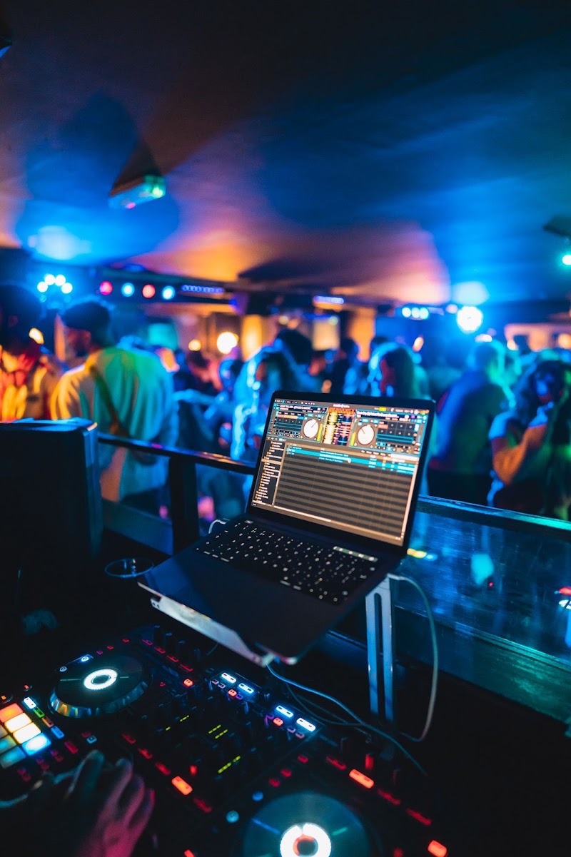 The Cornershop Bar - The Cornershop Bar, 123 Shoreditch High St, London E1 6JE, UK