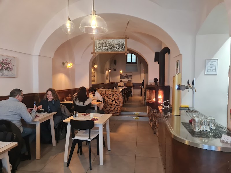 U Tří jelínků - U Tří jelínků Nerudova 206/4, Malá Strana, 118 00 Praha-Praha 1, Czechia