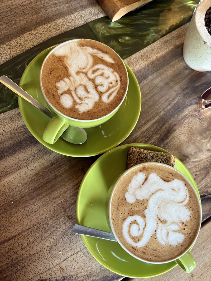 Cactus Cafe - Cactus Cafe 944H+XPPererenan, Pererenan, Kec. Mengwi, Kabupaten Badung, Bali 80351, Indonesia