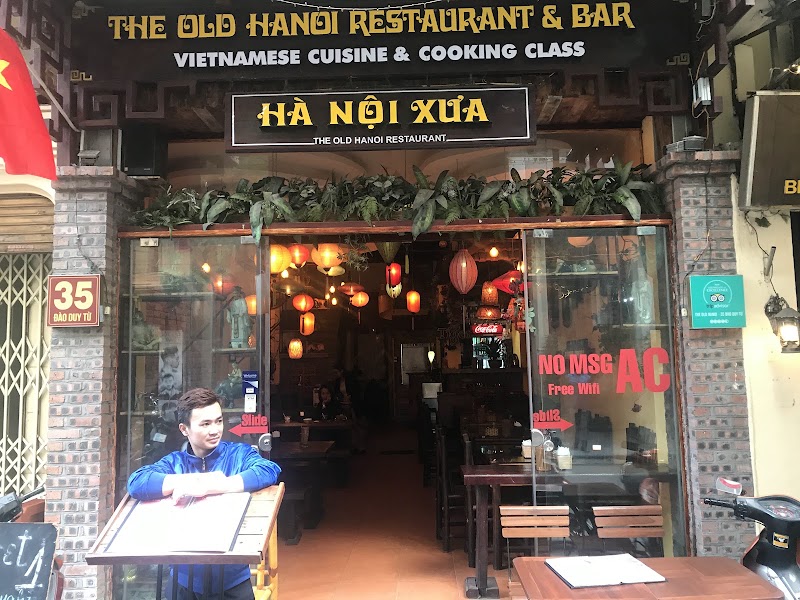 Love Hanoi Restaurant - Love Hanoi Restaurant P. Đào Duy Từ/56 P. Hàng Buồm, Phố cổ Hà Nội, Hoàn Kiếm, Hà Nội, Vietnam