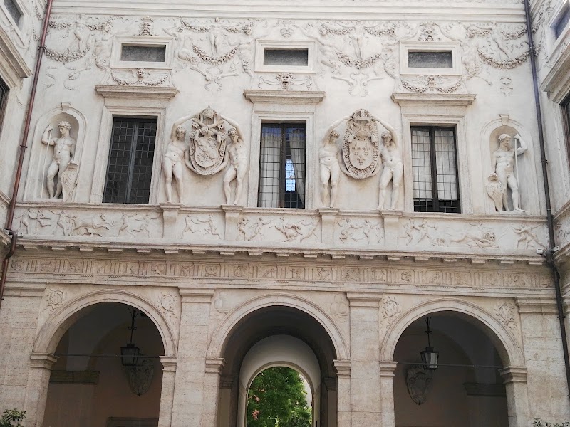 Galleria Spada - Galleria Spada, Piazza Capo di Ferro, 13, 00186 Roma RM, Italy