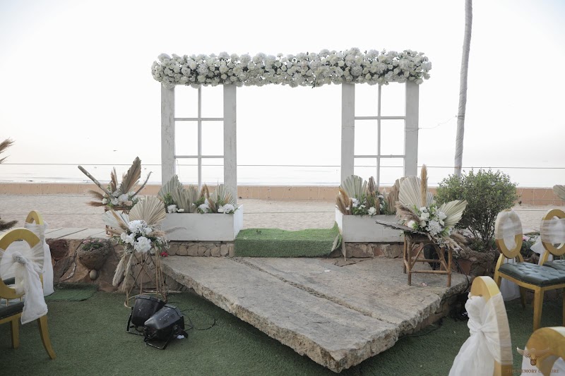 Kino Cottage - Kino Cottage 63, J.P Road, Seven Bungalows, Aram Nagar, Versova, Andheri West, Mumbai, Maharashtra 400061, India