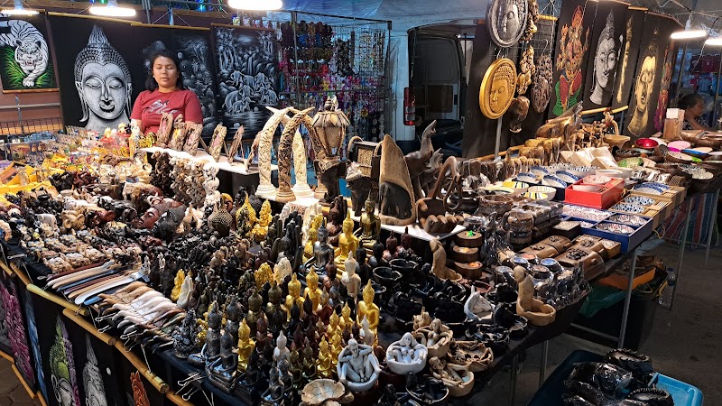 Karon Night Market - Karon Night Market 456, Karon Beach, Tambon Karon, Amphoe Mueang Phuket, Chang Wat Phuket 83100, Thailand