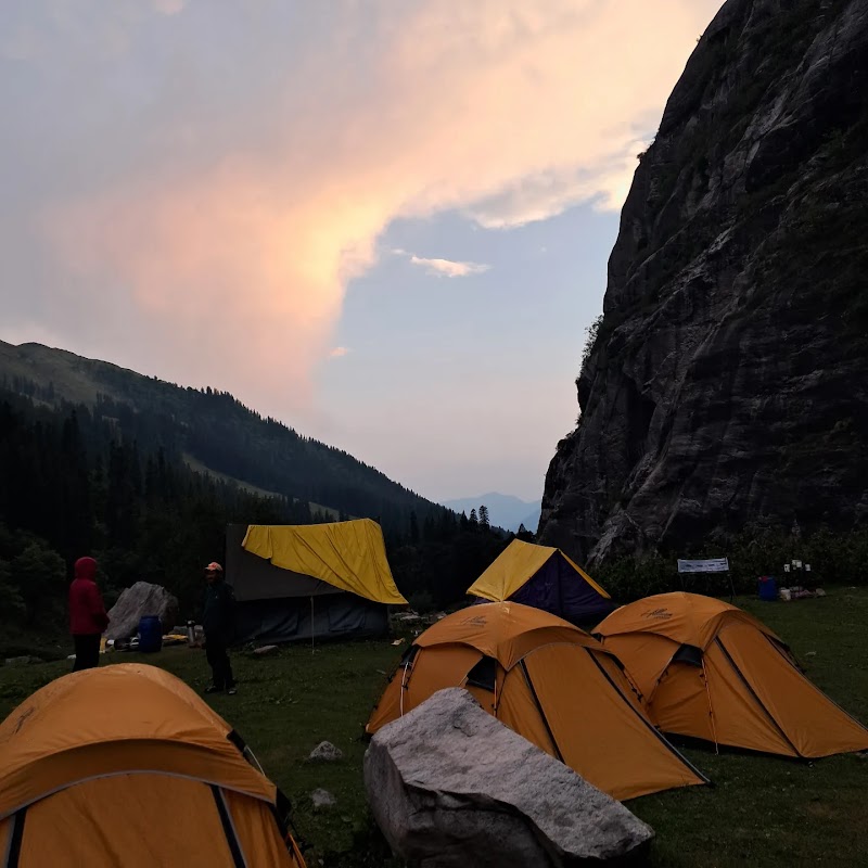Lower Chikha Camp site - Lower Chikha Camp site 769X+J4P, Manali, Himachal Pradesh 175143, India