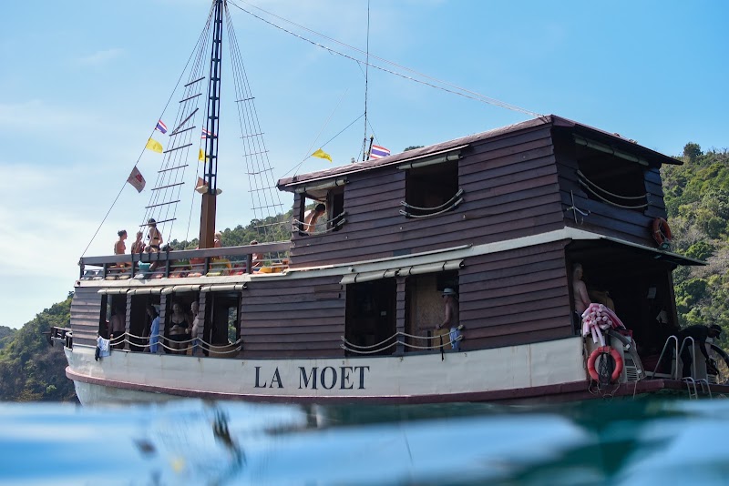 La Maret Phuket - La Maret Phuket Chaofa Road 9/65 Chalong Park View, ตำบล ฉลอง Mueang, ภูเก็ต 83130, Thailand
