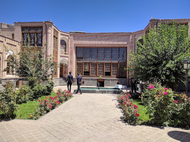 Sadeghi Historical House - Sadeghi Historical House, Ardabil Province, Ardabil, uchdukan street، Ochdokan St, 67WX+M7X, Iran
