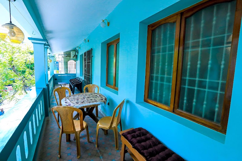 Bay Homes 2BHK W/T Bathtub Near Rock Beach - Bay Homes 2BHK W/T Bathtub Near Rock Beach No.96 & 98, Eswaran Dharmaraja Kovil St, Heritage Town, Puducherry, 605001, India