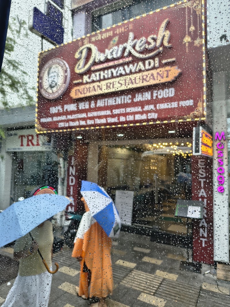 Dwarkesh Kathiyawadi Indian Restaurant - Dwarkesh Kathiyawadi Indian Restaurant 236 Lê Thánh Tôn, P, Bến Thành, Hồ Chí Minh 70000, Vietnam