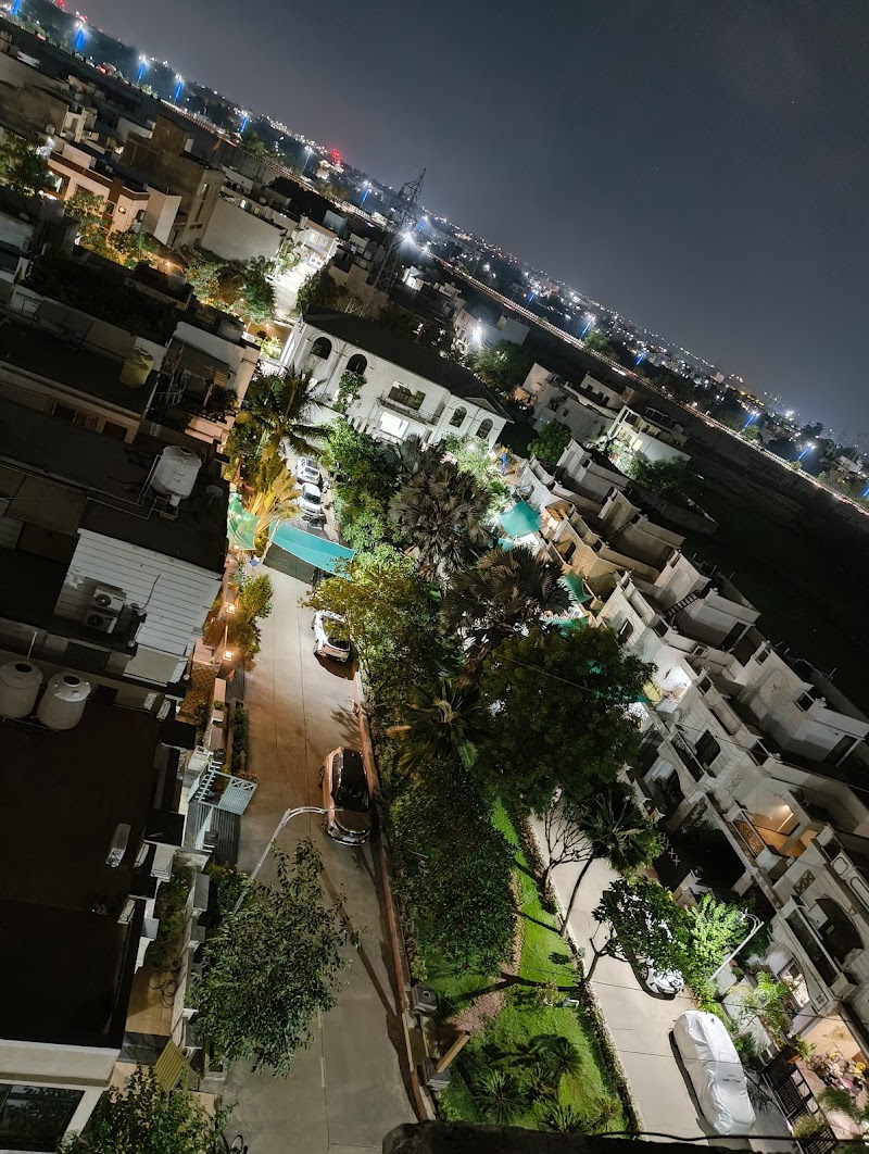 Barsana Enclave - Barsana Enclave, 7H6P+6FQ, Hirapur Rd, Near Vishwakarma Mandir, Mohaba Bazaar, Sarvodaya Nagar, Mohba Bazar, Raipur, Chhattisgarh 492099, India