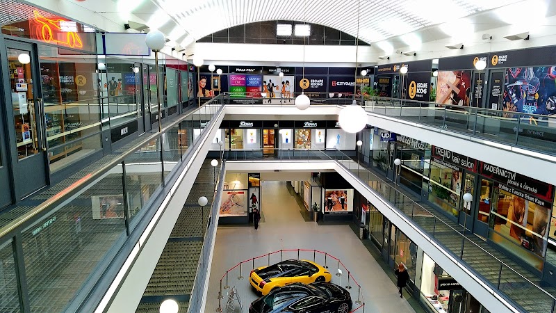 Shopping centrum Černá růže - Shopping centrum Černá růže, 12, Na Příkopě 853, Nové Město, 110 00 Praha-Praha 1, Czechia