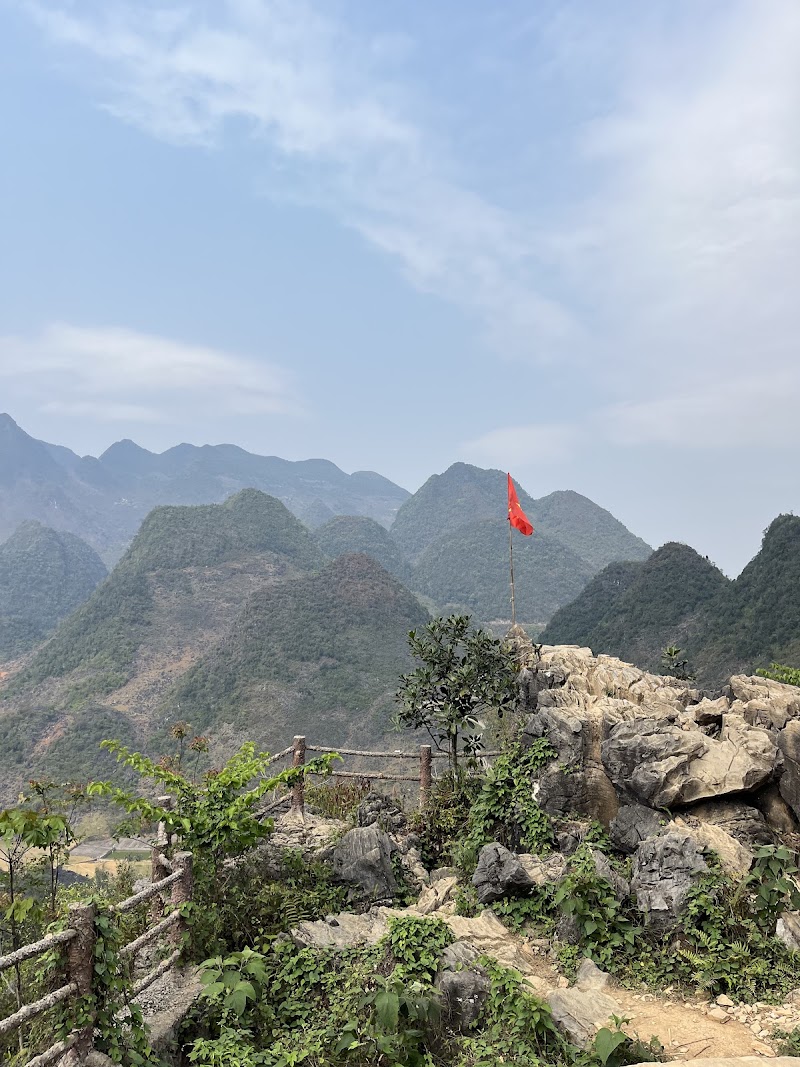 Ha Giang Loop Tour - Vietnam Loop Tours - Ha Giang Loop Tour - Vietnam Loop Tours 2 P. Nguyễn Siêu, Phố cổ Hà Nội, Hoàn Kiếm, Hà Nội 100000, Vietnam
