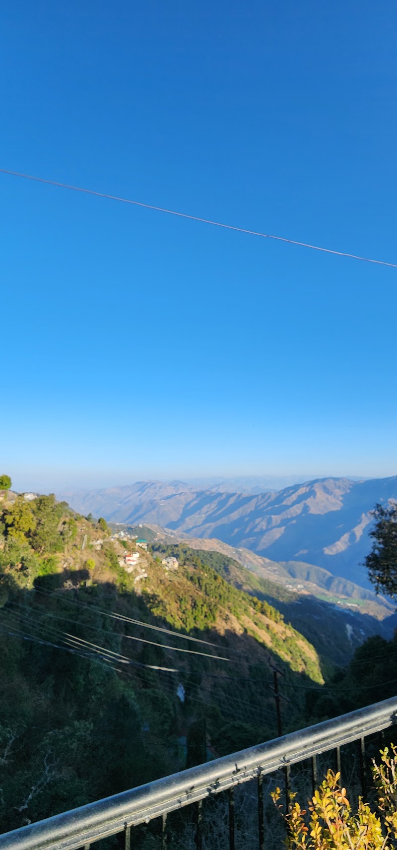 Airyland Estate By Lohono Stays – Premium 7BHK Villa in Mussoorie with Private Pool - Airyland Estate By Lohono Stays – Premium 7BHK Villa in Mussoorie with Private Pool Camels Back Rd, The Mall Road, Mussoorie, Uttarakhand 248179, India