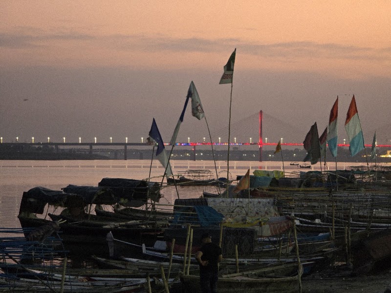 Triveni Sangam Maha Kumbh Snan Ghat - Triveni Sangam Maha Kumbh Snan Ghat CVGJ+XRX, Prayagraj, Uttar Pradesh 211006, India