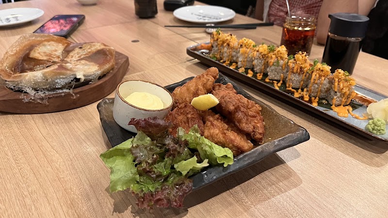 ROBATA KUURAKU - ROBATA KUURAKU, Unit No. T-32 Block No 34, 41 & 47, Phoenix Palladium, 14B, Senapati Bapat Marg, Lower Parel, Mumbai, Maharashtra 400013, India