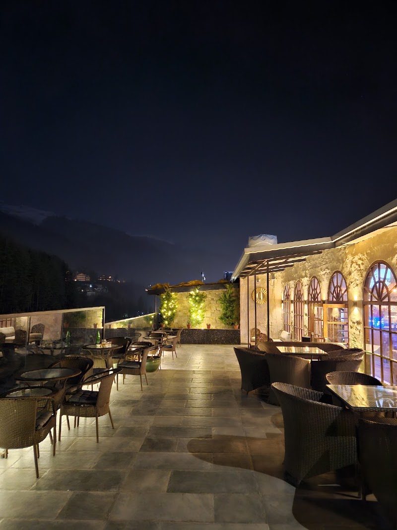 Wabi cafe - Wabi cafe opposite shri harihar hospital, Aleo, Manali, Nasogi, Himachal Pradesh 175131, India