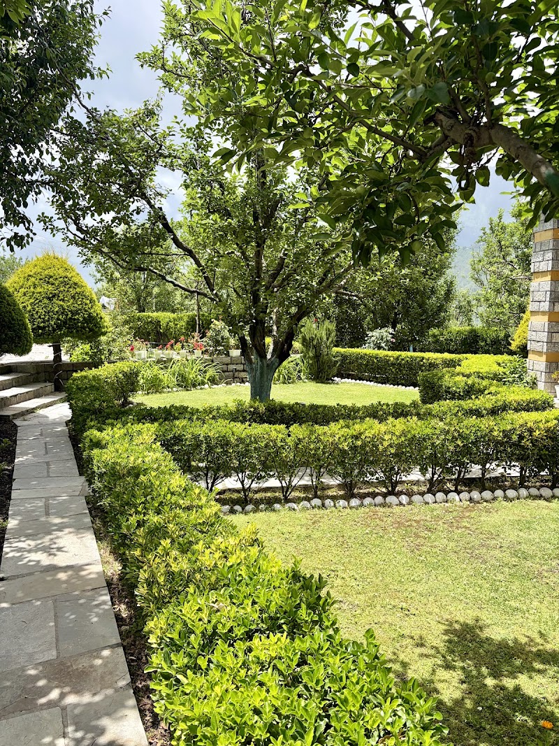 Shri Orchard House - Shri Orchard House, Village, Batahar Rd, PO, Haripur, Manali, Himachal Pradesh 175136, India