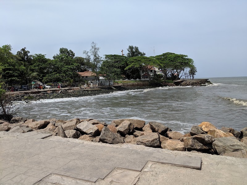 Fort Kochi Beach View Point - Fort Kochi Beach View Point, X6FR+38P, Walk Way, Fort Vypin, Puthuvype, Kochi, Keralam 682508, India