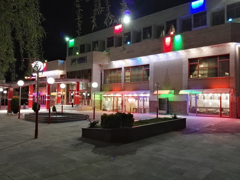 مرکز رفاهی آموزشی فرهنگیان زنجان - مرکز رفاهی آموزشی فرهنگیان زنجان, MFRX+GF7, Zanjan, Zanjan Province, Iran