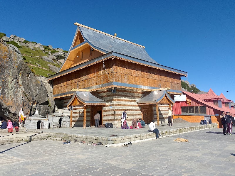 Chuareshwar Temple - Chuareshwar Temple, VFCP+Q9W, Churdhar, Himachal Pradesh 171211, India