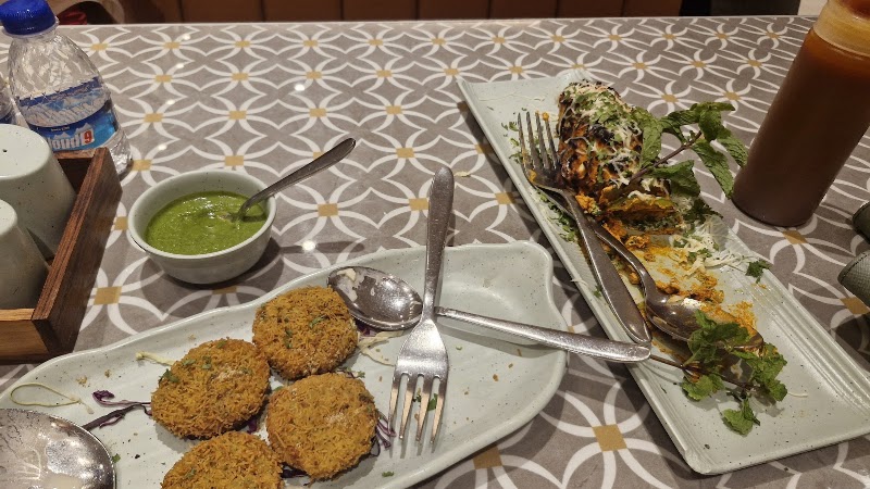 Lalta Veg Bistro (JB HOSPITALITY) - Lalta Veg Bistro (JB HOSPITALITY) Vidyanagar, Vidya Vihar East, Ghatkopar East, Mumbai, Maharashtra 400077, India