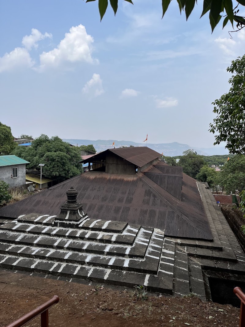 Hanuman Temple - Hanuman Temple venaa Lake, WMM7+5VF, Mahabaleshwar, Maharashtra 412806, India