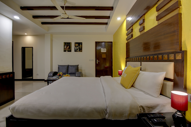 The Lime Stays Greater Kailash Metro Nearby Saket Select City Delhi -Hotels& 4BHK Serviced Apartments in South Delhi - The Lime Stays Greater Kailash Metro Nearby Saket Select City Delhi -Hotels& 4BHK Serviced Apartments in South Delhi, E Block, 564, Main Road, above Open Oven, Greater Kailash - 2, Block E, Greater Kailash II, Greater Kailash, New Delhi, Delhi 110048, India