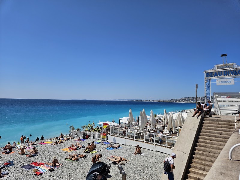 Plage Beau Rivage Beach