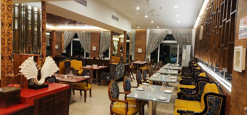 Mayfair Waves Puri - Mayfair Waves Puri QRXM+GQF, Chakra Tirtha Rd, Puri, Odisha 752002, India