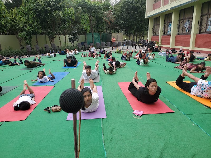 MAHADEVAM YOGA STUDIO - MAHADEVAM YOGA STUDIO E-251 1st floor, S.t, Lawrence school, DILSHAD GARDEN, Block F, Dilshad Garden, Delhi, 110095, India