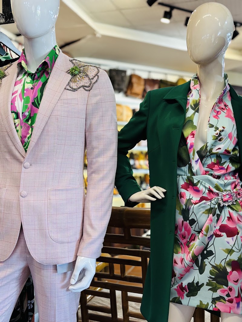 Yaly Couture - Yaly Couture 358 Nguyễn Duy Hiệu, Hội An, Đà Nẵng, Vietnam