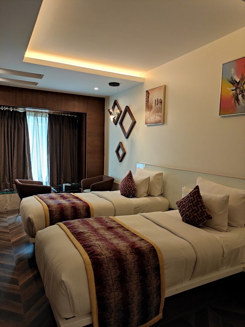 Hotel Park Elanza Coimbatore - Hotel Park Elanza Coimbatore 412, Dr Nanjapaa Rd, Ram Nagar, Coimbatore, Tamil Nadu 641018, India