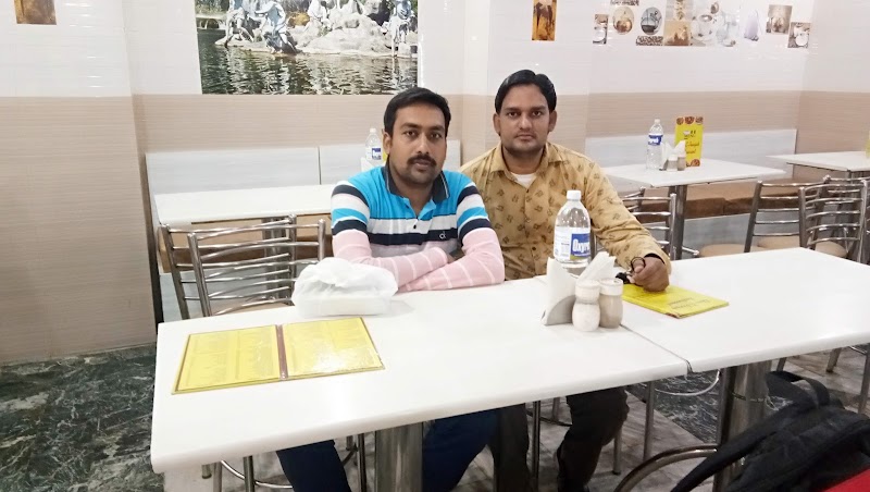 Sher-e-Punjab Restaurant - Sher-e-Punjab Restaurant Gari Parao, Mallital, Nainital, Uttarakhand 263001, India