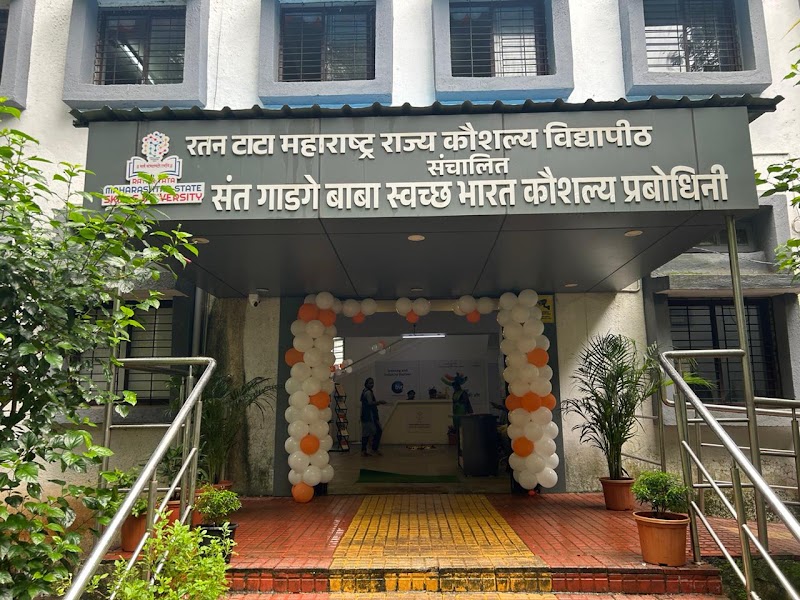 Maharashtra State Skills University, Pune Campus - Maharashtra State Skills University (Pune Campus), smart centre, Pimple Gurav, building, Pimple Gurav Rd, opposite Rajmata Jijau Marg, Kashid Nagar, Pimple Gurav, Pimpri-Chinchwad, Maharashtra 411061, India