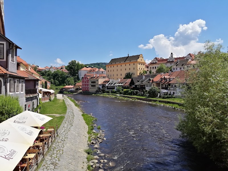 Parkoviště P2 Pod poštou - Parkoviště P2 Pod poštou, V Jámě, 381 01 Český Krumlov-Český Krumlov 1, Czechia