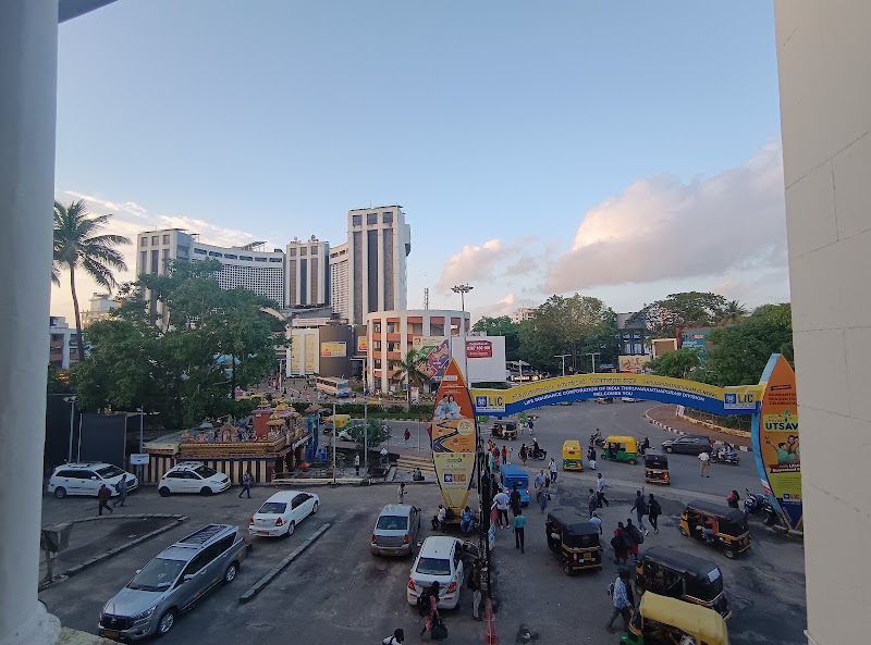 Trivandrum Central Railway Station - Trivandrum Central Railway Station FXP3+R39, Chalai Bazaar, Thampanoor, Thiruvananthapuram, Kerala 695001, India