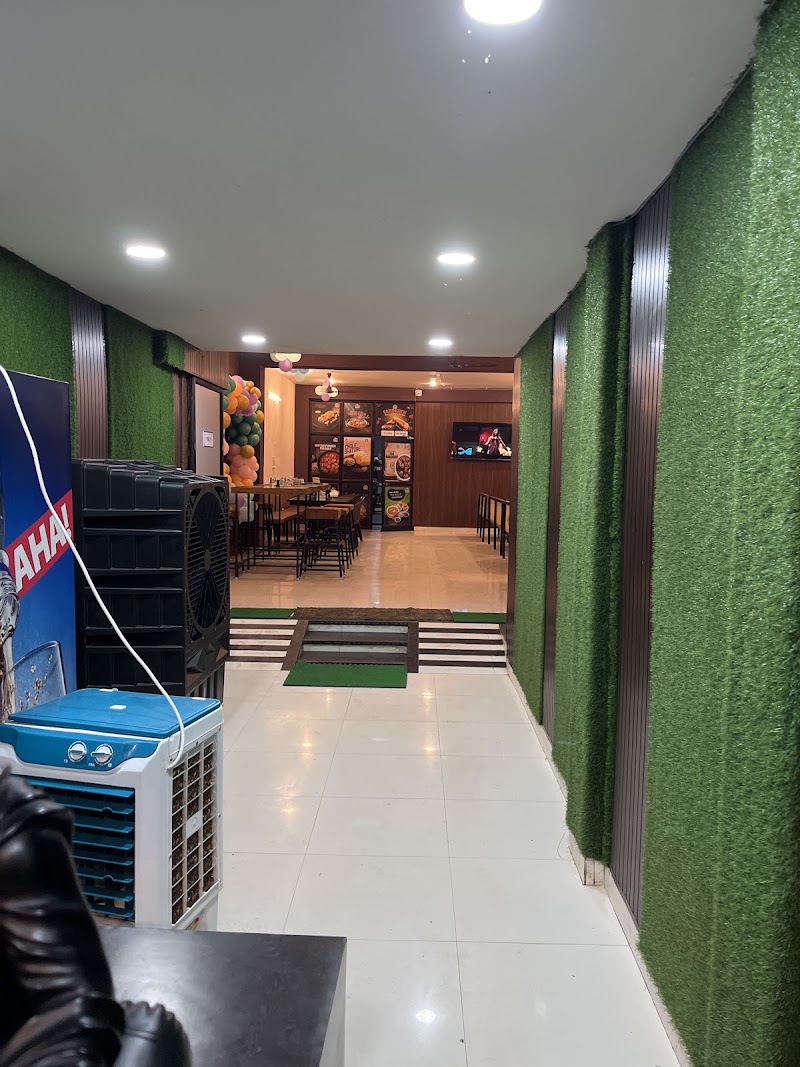 TINKU MAHARAJ RESTAURANT - TINKU MAHARAJ RESTAURANT ward number 01, Nh 69, Jayprakash nagar, near SBI, Ward Number 4, old, Chayan Colony, Itarsi, Madhya Pradesh 461111, India