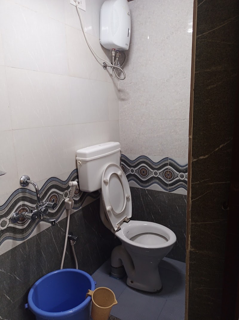 V K RESIDENCY - V K RESIDENCY 15 KSRTC NURM BUS STAND COMMERCIAL COMPLEX, near CITY BUS STAND, Thenkpete, Maruthi Veethika, Udupi, Karnataka 576101, India