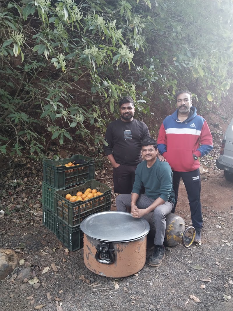 Torna trek start point (metpilware route) - Torna trek start point (metpilware route), 7J9H+C59, Metpilaware, Maharashtra 412212, India