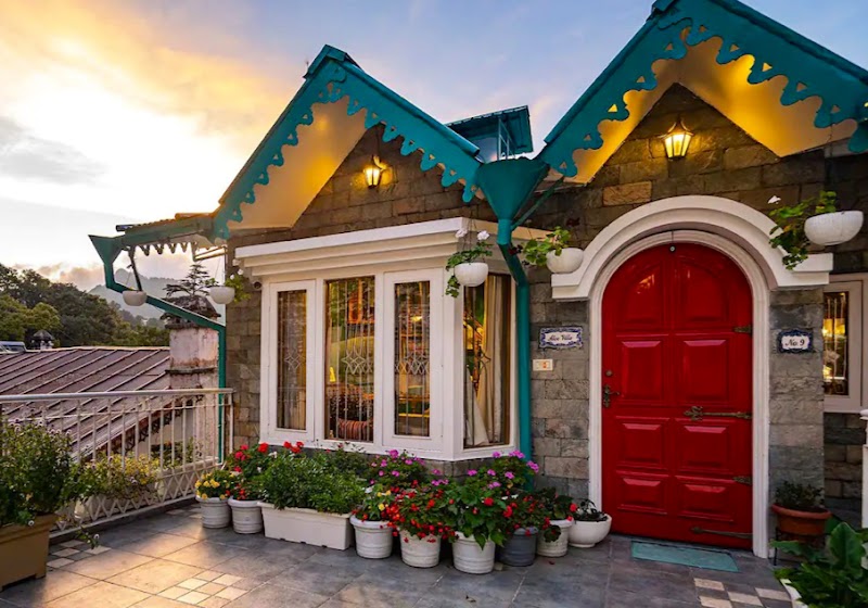 Aloe Villa - Aloe Villa House No. 9, Emily Cottage Compound, Ayarpatta, Nainital, Uttarakhand 263001, India
