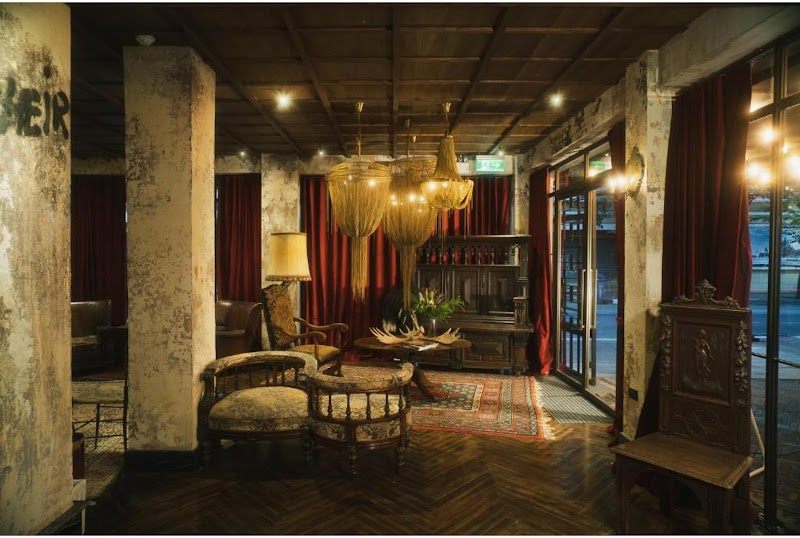 Baan Tuk Din Hotel - Baan Tuk Din Hotel, 161, โรงแรมบ้าน, 165 Trok Tuek Din, Khwaeng Wat Bowon Niwet, Khet Phra Nakhon, Krung Thep Maha Nakhon 10200, Thailand